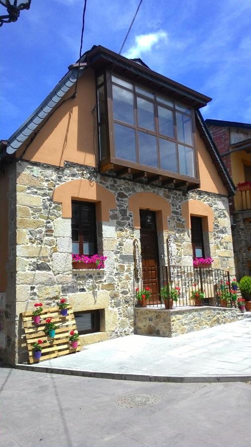 Albergue De Peregrinos Compostela Молінасека Екстер'єр фото