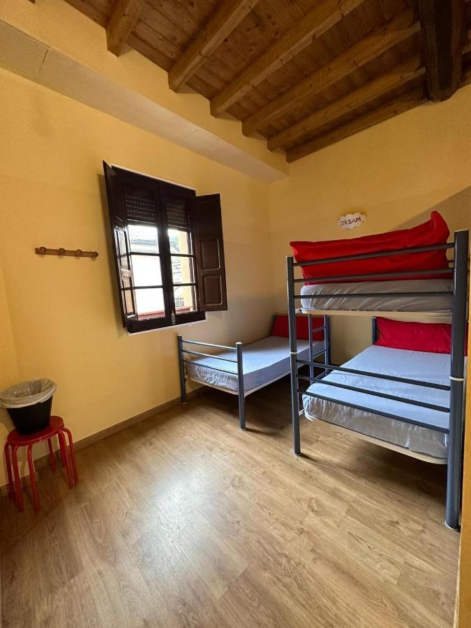 Albergue De Peregrinos Compostela Молінасека Екстер'єр фото